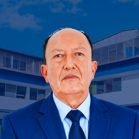Lic. Jorge Tamayo, Estudios Sociales