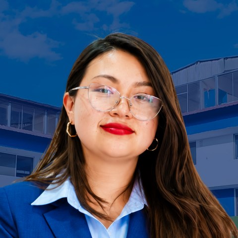 Lic. Paola Robalino, 4to de Básica